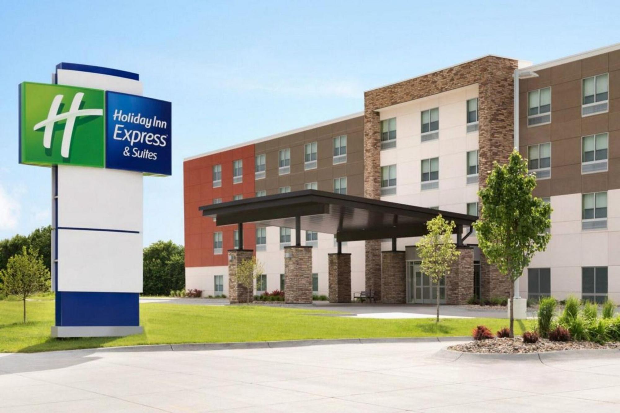 Express - West - Univ Area Hotel